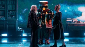 Снегирь - Как молоды мы были | Шоу Маска, 2 выпуск