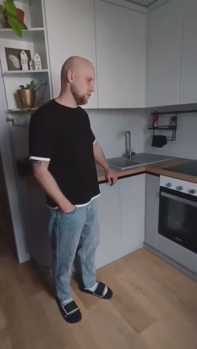 Отзыв Евгения  - Спустя 4 года, кухня на заказ от Цветков Мебель