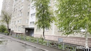 Съездила в микрохирургию глаза и на маникюр к дочке