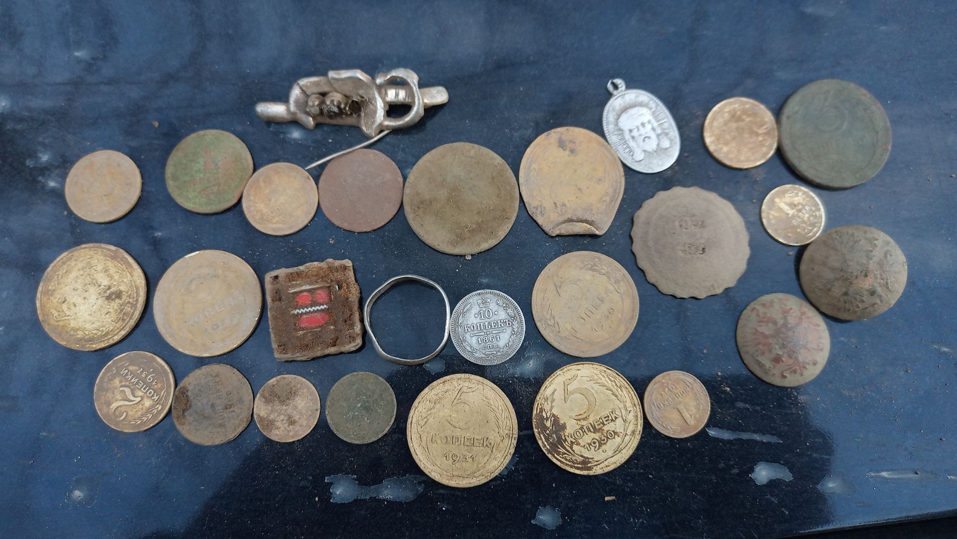 Хуторские приключения с царским серебром!