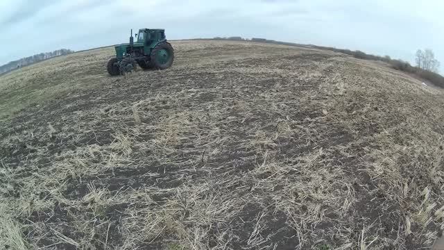 А теперь и Т-40: утихомирит ли его трансмиссию 85W140? Вновь испытываю густое масло.