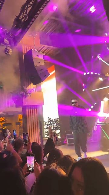 Мы останемся в городе одни