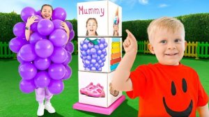 Оливер крутит барабан и превращает маму и папу