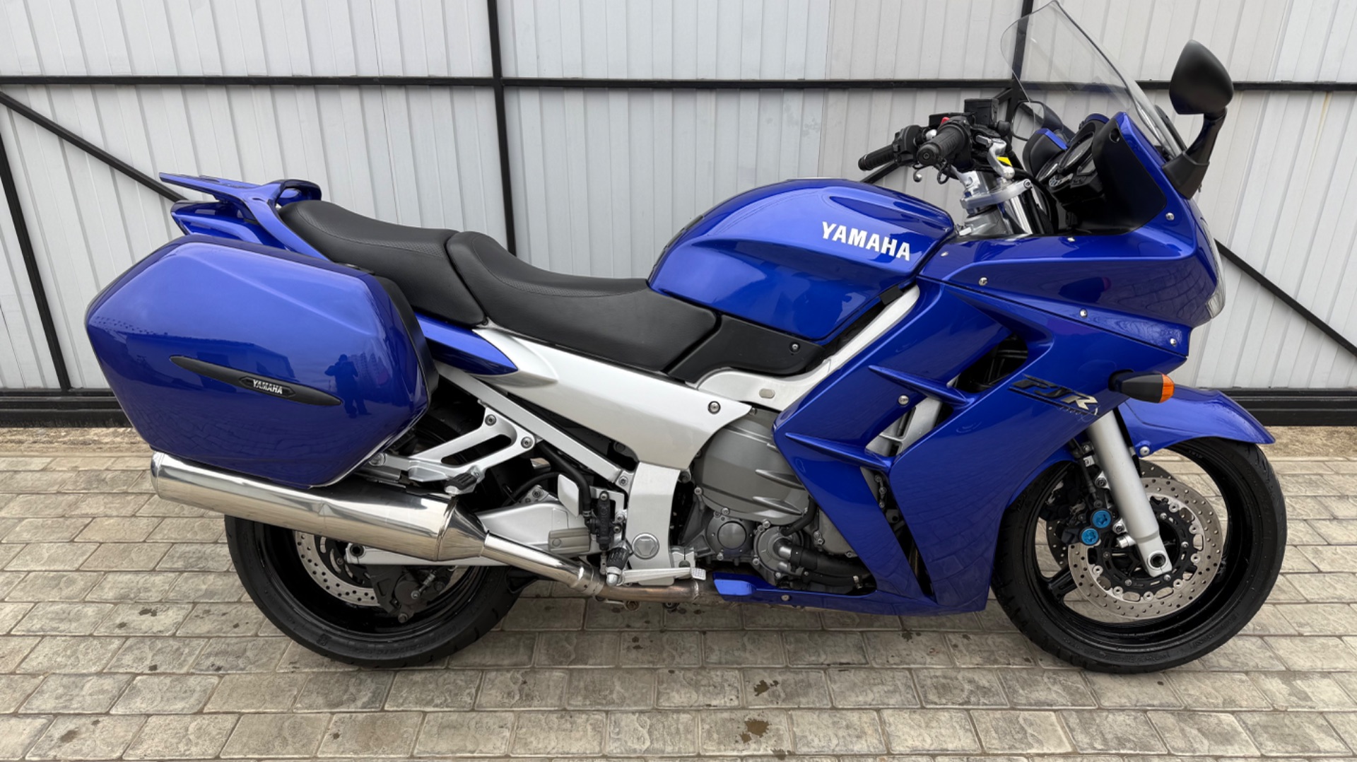 Обзор мотоцикла Yamaha fjr1300, 2003год.