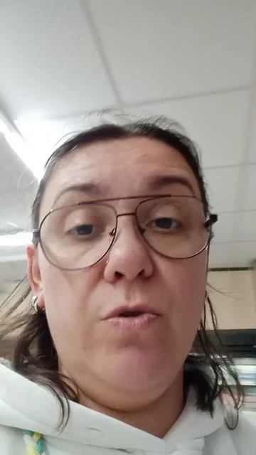 Как же сложно сдерживаться когда всё вокруг такое вкусное