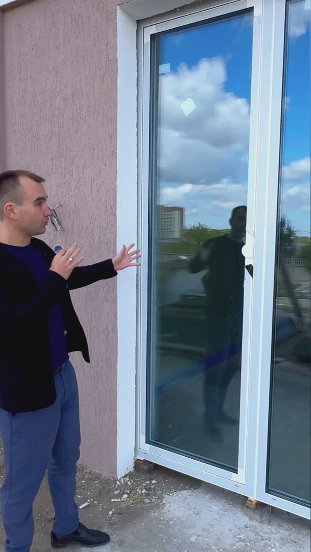 Лучше ПВХ или алюминий при остеклении ?