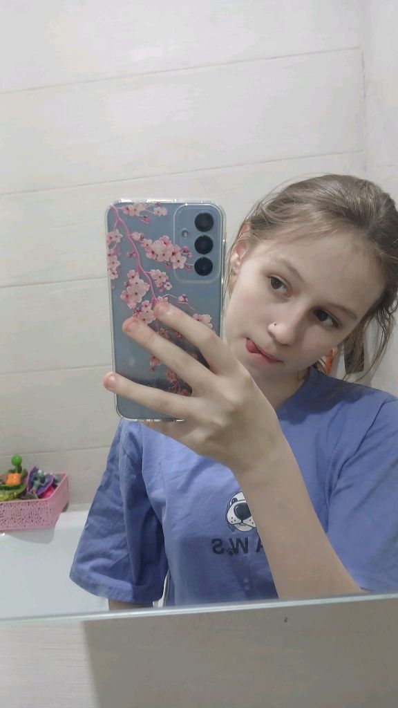 болтаем и красимся