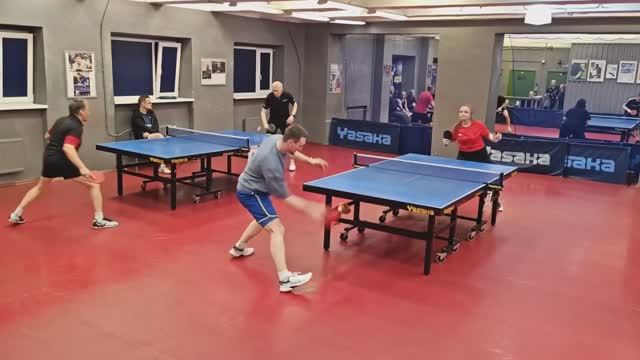 Южакова Д. (599) - Жураковский А. (569) 21.04 настольный теннис 400+ ЛИГИ турнир СПб