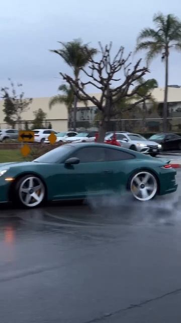 Дрифт на Porsche: мощь, контроль, адреналин