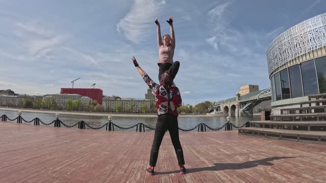 2026-04-22, (2), ZOUK, Парк Горького, Father★STAR, Vale★STAR, Exhibition, Show, Dance, GX012036