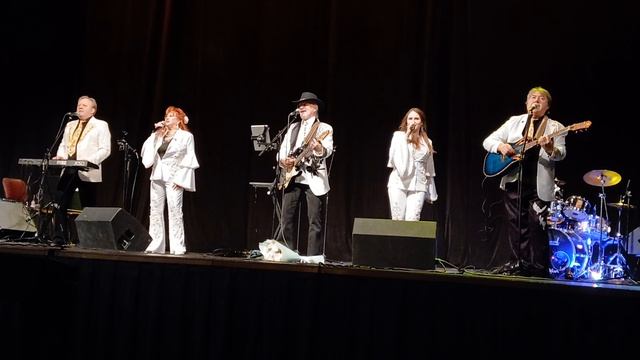 18-04-2026  ВИА  НАДЕЖДА   КЗ  МЕРЕДИАН  МОСКВА  В  КОНЦЕРТЕ  БЕСИЕРТНЫЕ  ШЛЯГЕРЫ  70-80 ЧАСТЬ-2