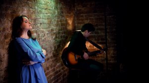 Елена Эдвардс "Верю в гороскоп"