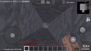 Я лечу в дыре #Мунтикрафт А завтра выйдит как я прыгаю без слизи а просто так.