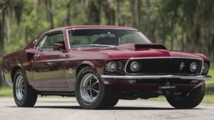 Ford Mustang Boss 429 маслкар ради которого Форд резал кузова вручную