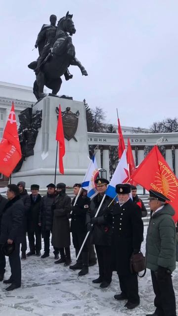 Липовский Иван Николаевич на церемонии у памятника М. М. Шаймуратову | Встреча с депутатом Госдумы