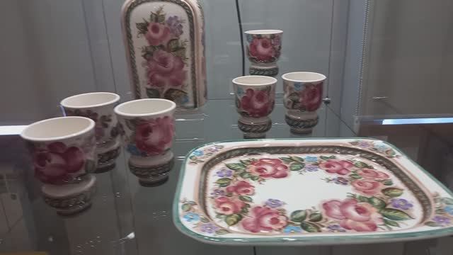 Фарфоровые и фаянсовые свадебные сервизы из советских времён