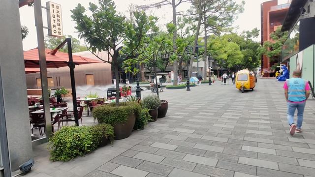 Отель THE TREASURY HOTEL в креативном дизайнером парке нового района Шанхай. Обзор Павла Георгиева.