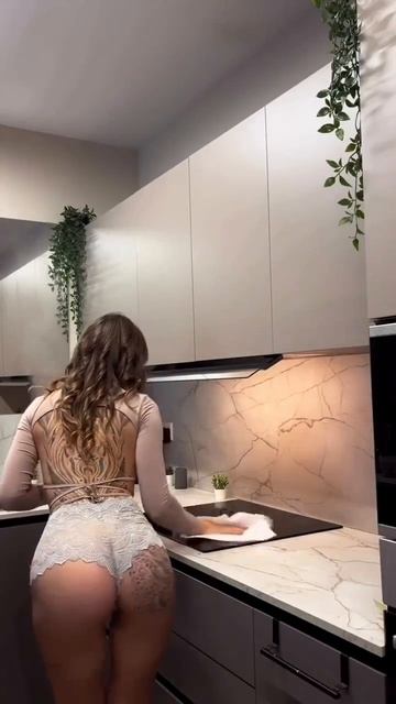 Видео для взрослых. 18+