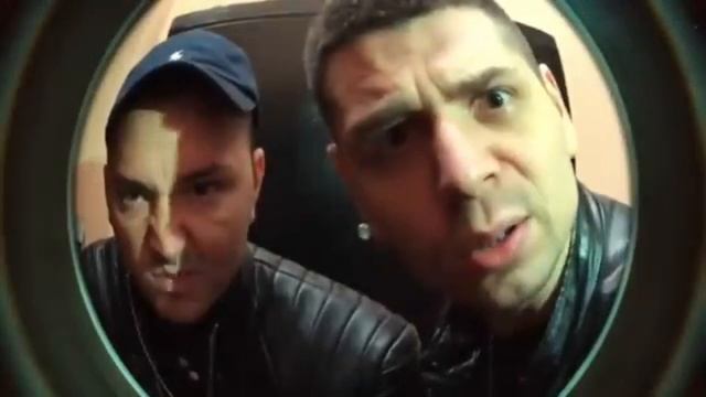 перезалив видео с  youtube с канала демьян пародия песни руки вверх 18 мне уже