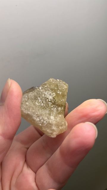 Цитрин природный кристалл из Казахстана