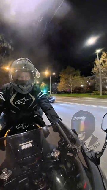 Водители BMW всегда гоняются 