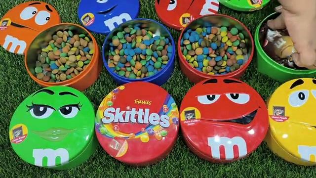 Asmr. Цветные конфеты. Видео для детей. Нэвкин тв.(119)