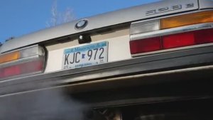 Repairs for a 1986 BMW -Видео от SimonFordman