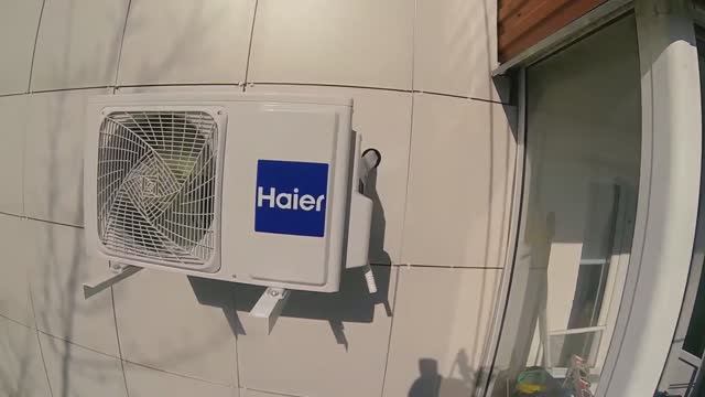 Монтаж кондиционеров Haier на вентилируемый фасад.