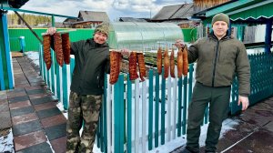 ГОТОВИМ ДОМАШНИЕ ДЕЛИКАТЕСЫ. КУПИЛИ СЕРЁГЕ НОВЫЙ ТРИЦИКЛ. ТОПИТ ОГРАДУ, ОТКАЧИВАЕМ ВОДУ.