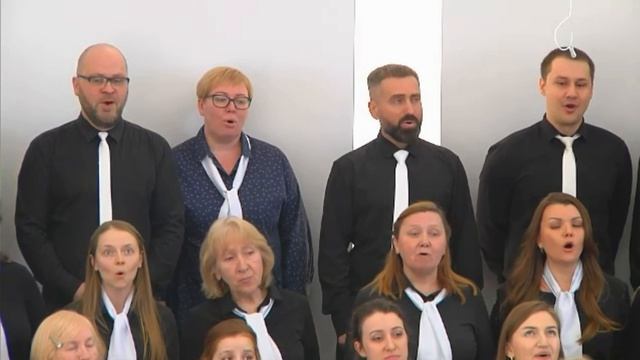 Нет мы не одни. - Хор Гармония Калининград. Дирижер - Валерия Балкан