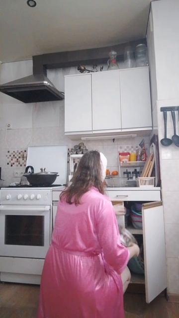 Уход за собой и  перед  сном расставить в кухне все по местам  Кто тоже так делает? Пишите