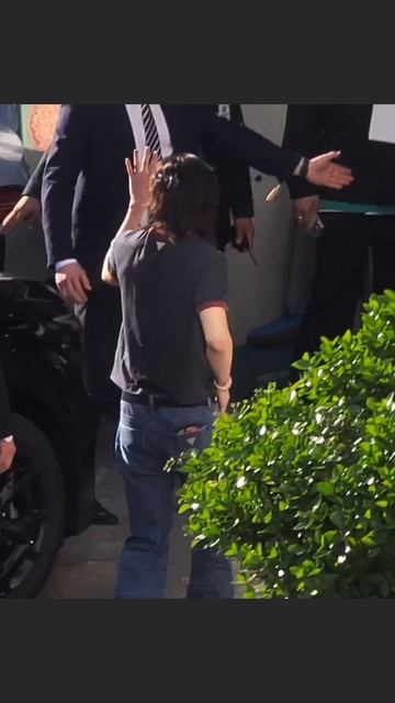 Хёнджин сегодня выглядит так хорошо, о боже