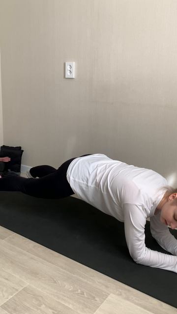 Пилатес для красивой спины и сильных рук | План тренировок | День 2 | Тренировка дома