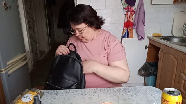 Надоело  поучают поучают 