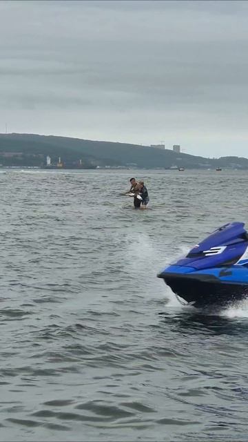 Морские прогулки во Владивостоке Маяк Токаревского с воды dvacapitanavl маяктокаревского морскиеп