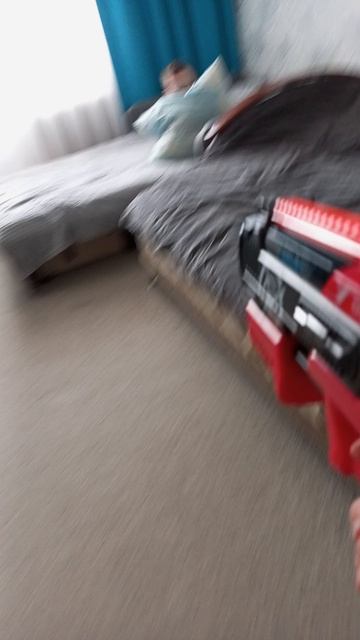 побег Максима 1