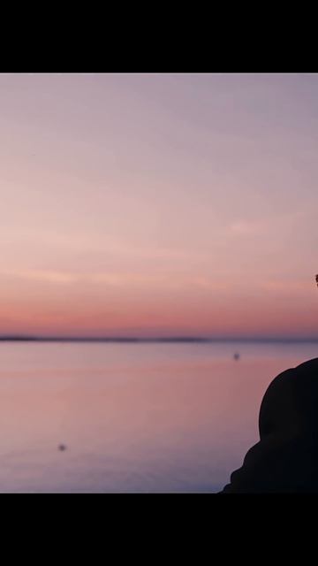 Клип на трек 