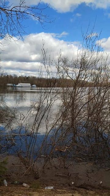 Корабли в Зотоне.