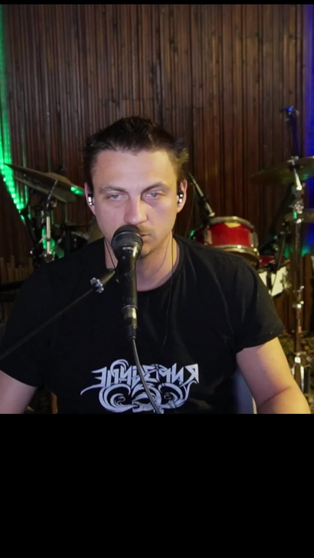 ТиГр поёт РОК