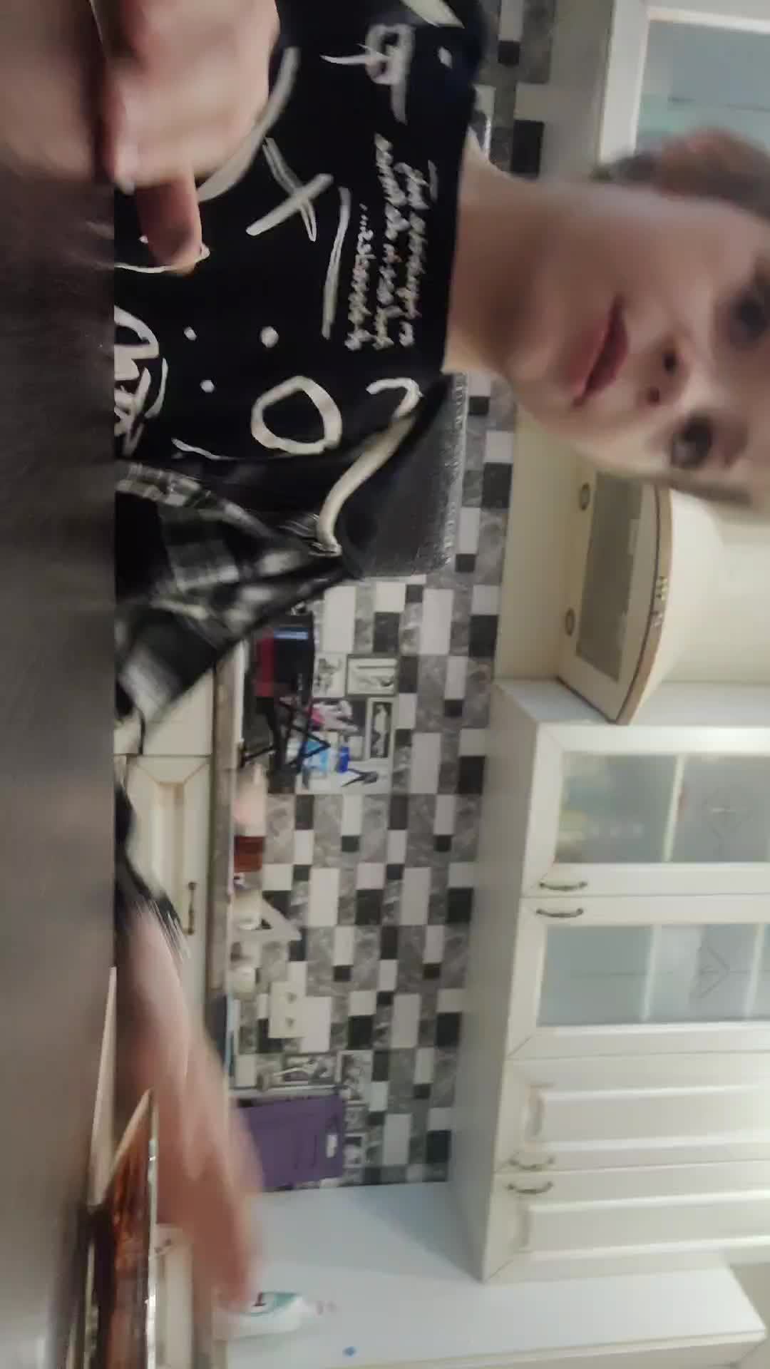 азиатки сладости шоколад