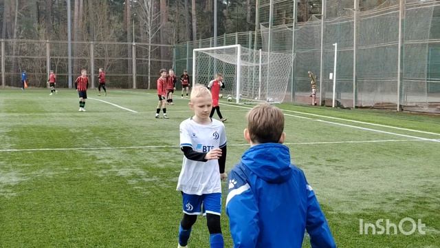 Тренировочные поля Металлурга Липецк 👍
Динамо Липецк Макаров. В. В 
Академия Тамбов Ханин. С. Н.