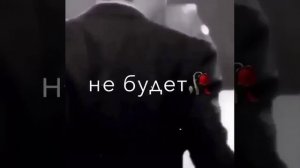 вокруг людей куча