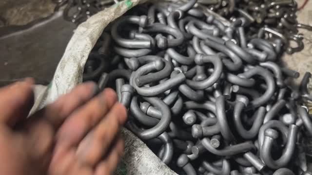 Невероятный процесс изготовления ключей и замков