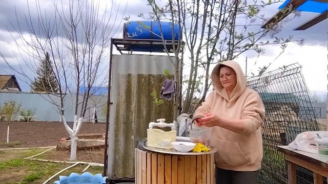 ЖИЗНЬ В СЕЛЕ:ВСЯ УГВАЗДАЛАСЬ/НАЖАРИЛИ КСРАСЕЙ