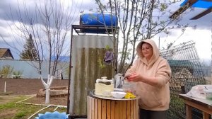 ЖИЗНЬ В СЕЛЕ:2 часть /ВСЯ УГВАЗДАЛАСЬ/НАЖАРИЛИ КАРАСЕЙ