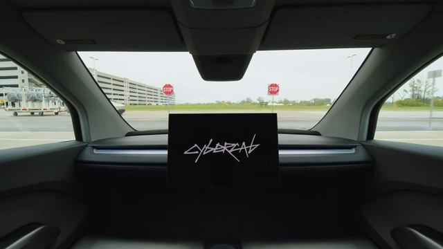 Без руля, зеркал и педалей: Tesla выпустила первый серийный электрокар с одним лишь монитором внутри