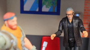 Scary Field Trip to Jurassic Park! Elsa & Anna toddlers