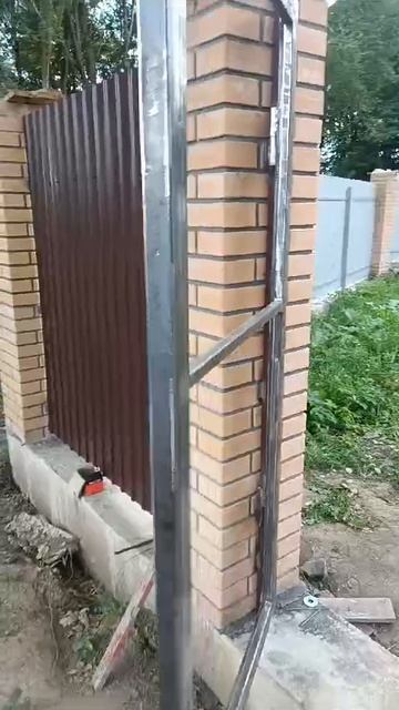 калитка на забор готова