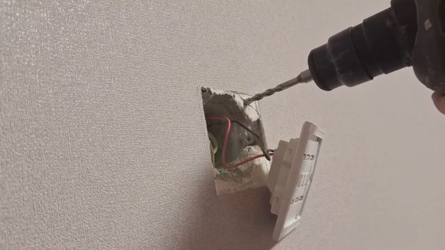 Безрамочный выключатель. Расширение стакана