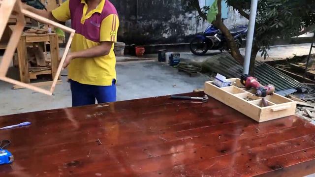 Как сделать журнальный столик из обрезков дерева